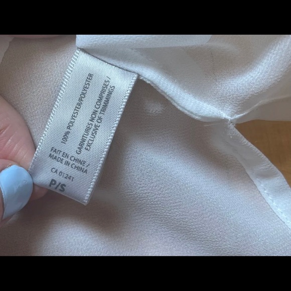 Ivory white blouses - Picture 8 of 9